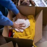 Чому я більше не хочу роздавати речі безкоштовно через прямий людський контакт