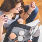 Як нашаровувати парфуми, щоб створити свій фірмовий аромат