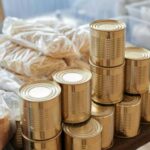 Людям з якими захворюваннями слід уникати консервованого м'яса?