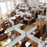 Речі, які день у день крадуть ваше здоров'я на роботі, і що з цим робити