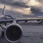 Звідки береться повітря в салоні літака під час польоту? Давайте розберемося.