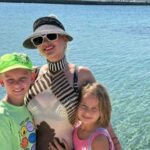 Катерина Бужинська показала, як провела незабутню відпустку в Греції з чоловіком та дітьми