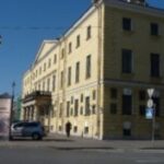 Який будинок у Петербурзі називають «Будинком академіків»?