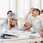 Гумор допомагає впоратися з проблемами на роботі