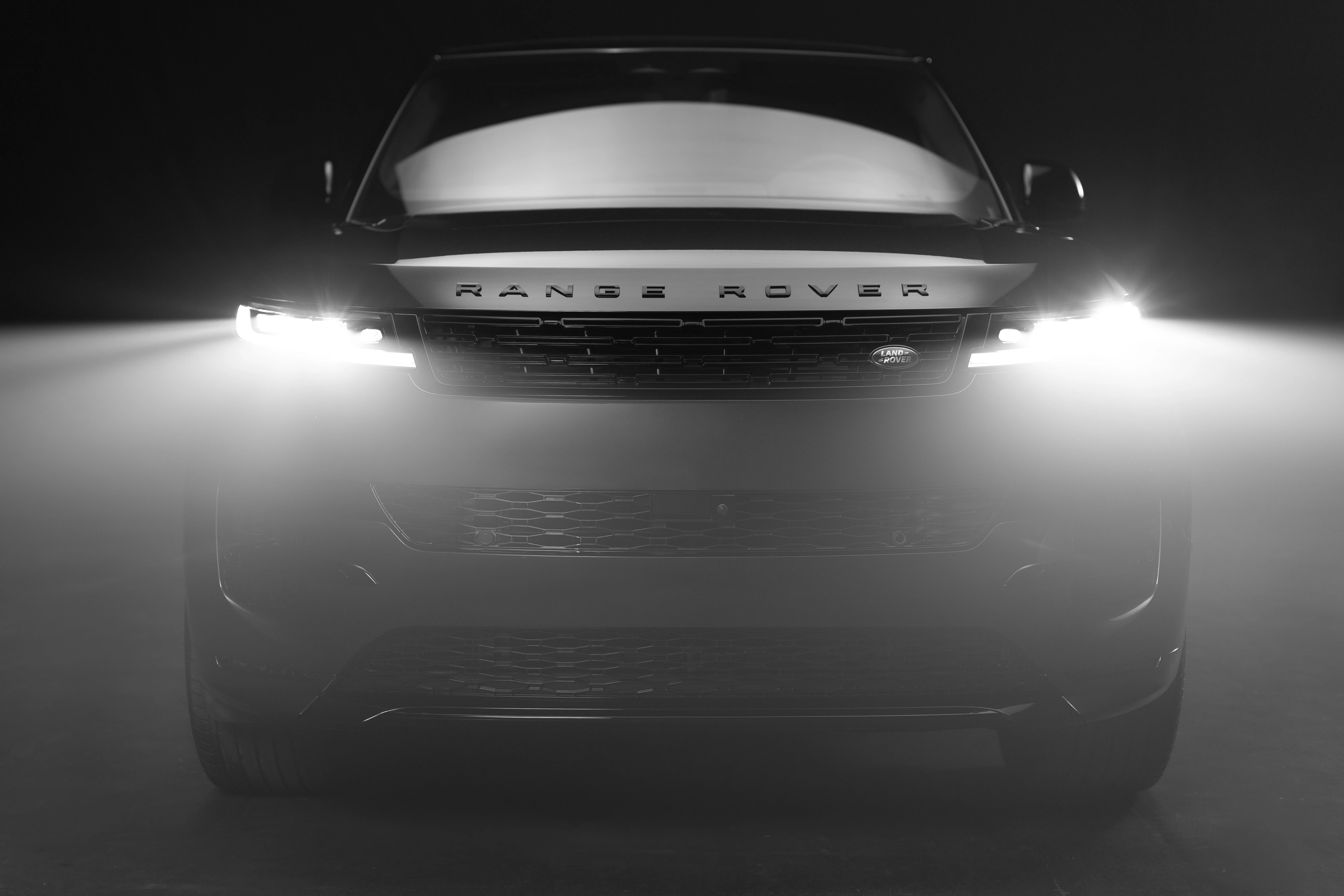 Швидка й динамічна: зірка фехтування Ольга Харлан тестує Range Rover Sport7