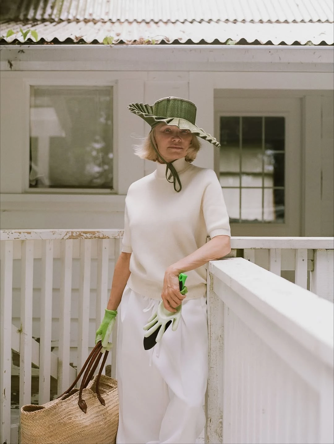 В гостях у Памели Андерсон: акторка показала свій дім на узбережжі3