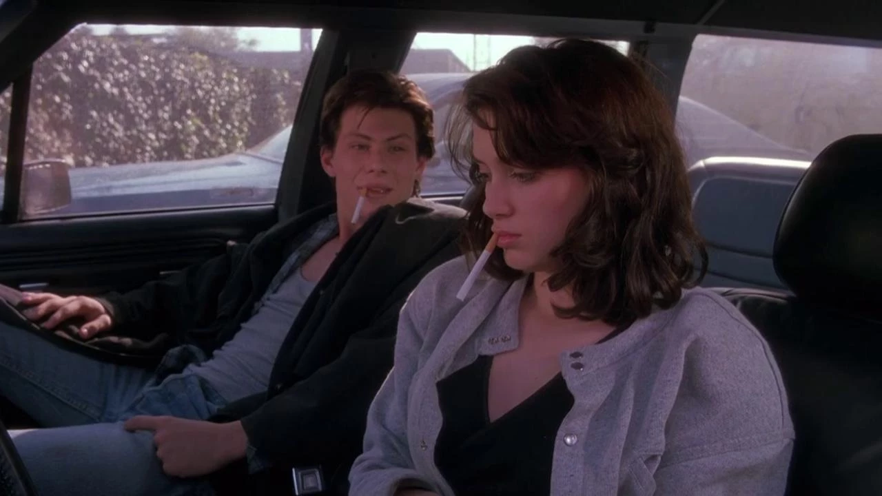 Крістіан Слейтер і Вайнона Райдер у фільмі  Крістіан Слейтер і Вайнона Райдер у фільмі 6