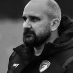 Сербський футбольний тренер пішов з життя під час гри.