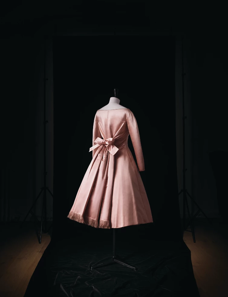 Сукня Caracas з колекції осінь-зима 1956/1957, Dior Haute Couture9