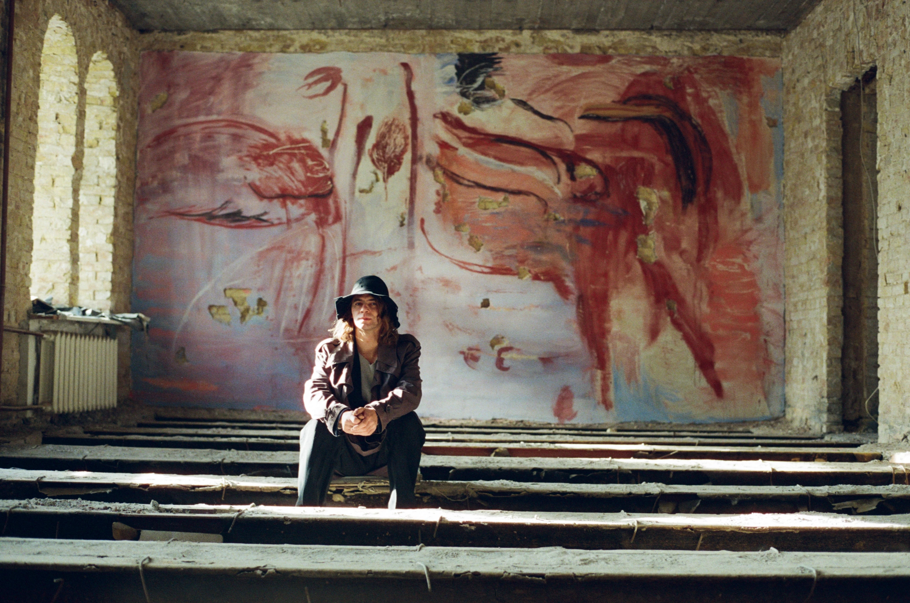 Як художник Іван Грабко наповнює історичну архітектуру сучасним мистецтвом0