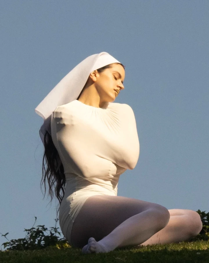 Що потрібно знати про співачку Rosalía та її новий альбом LUX2