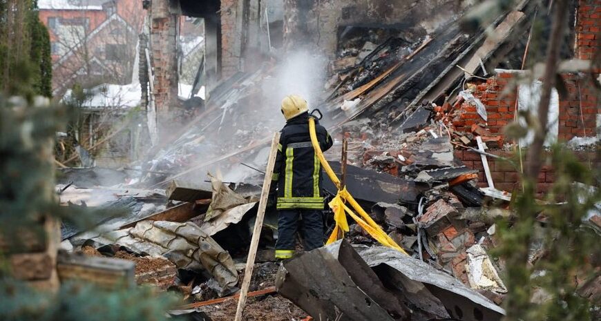 Головна 90 Експерт попереджає: ЗС РФ готують нову масовану атаку на Україну 24 лютого