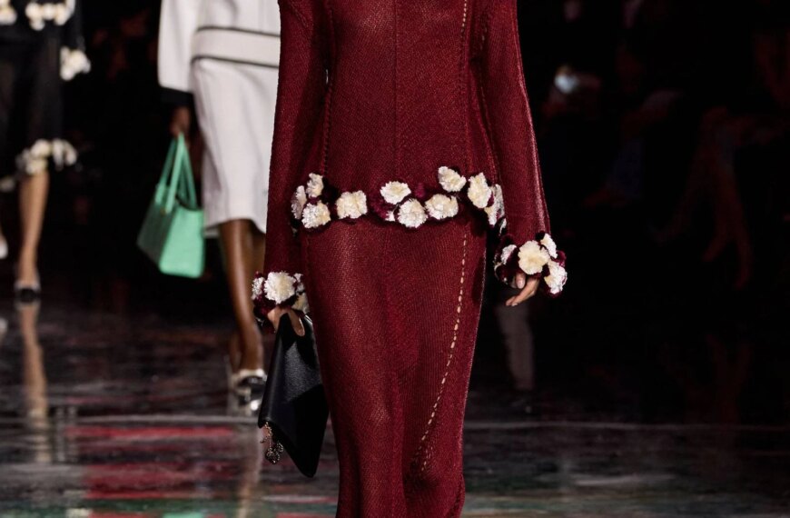 Головна 109 Розкрий стиль: 5 найгарячіших кольорів взуття, що захоплять сезон