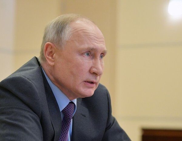 Головна 84 Путін робить ставку на витривалість економіки РФ: чи готовий він…