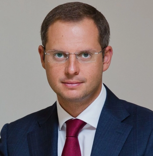 Головна 63 МВС оголосило в розшук колишнього заступника голови ОП Шурму та…