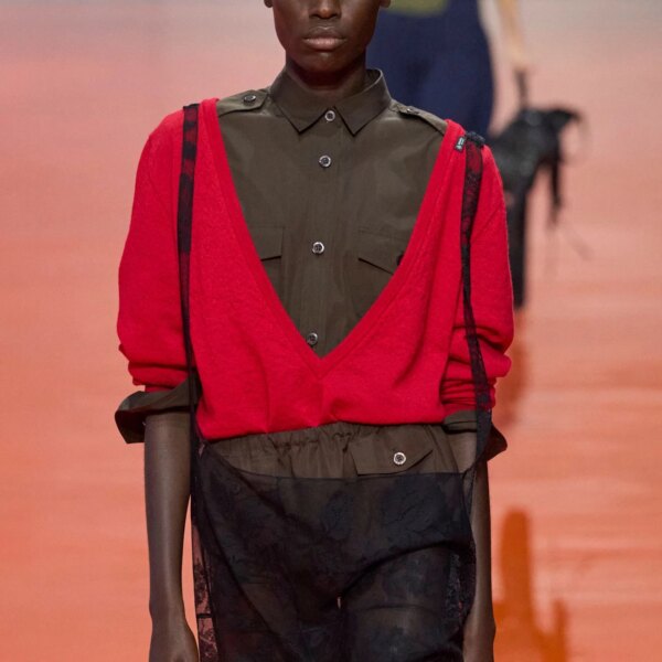 7 трендових в’язаних речей, що врятують від весняної примхливої погоди