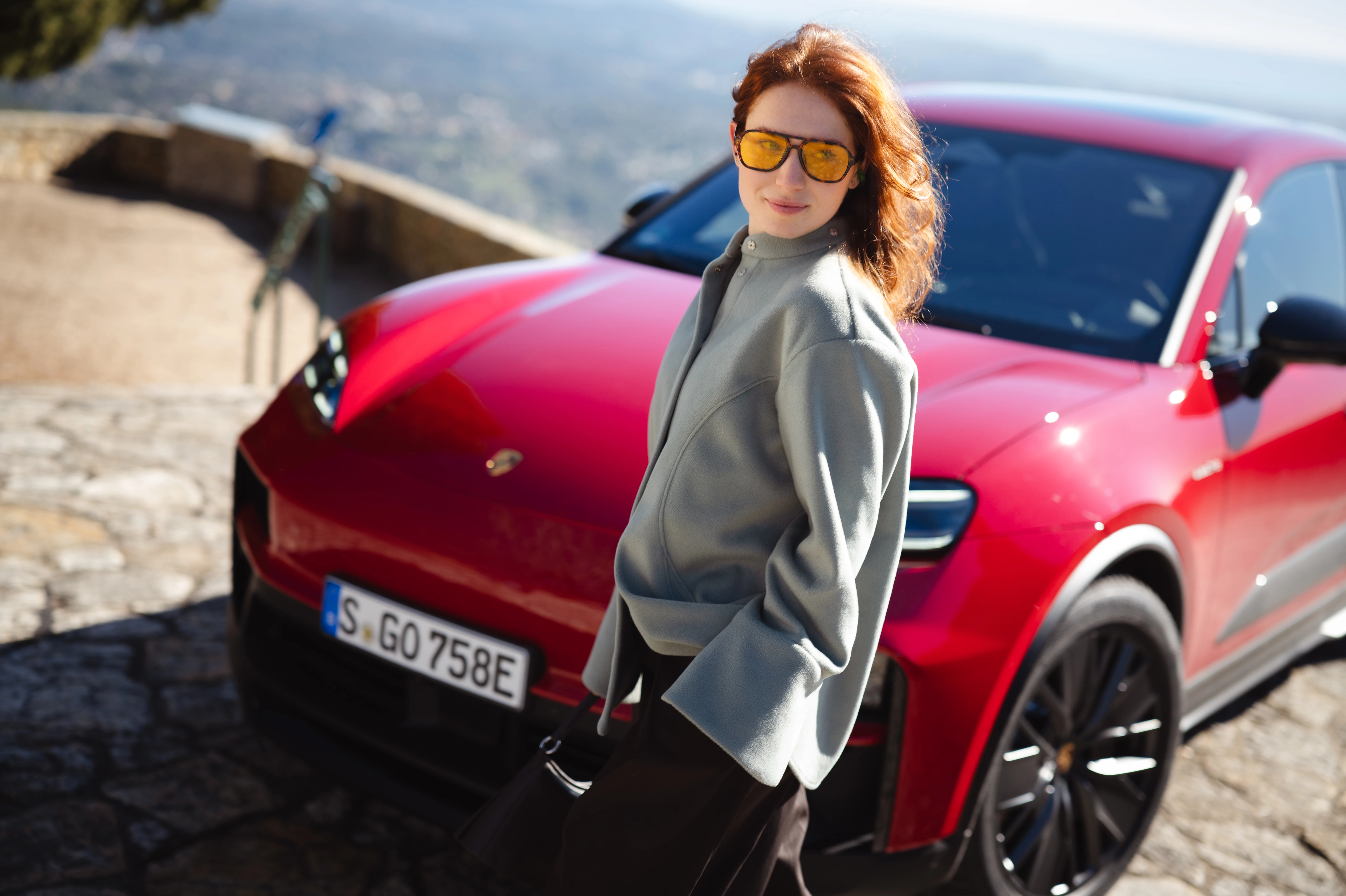 Porsche Macan GTS: Швидкісний електрокар, що вразив редакторку Vogue UA8