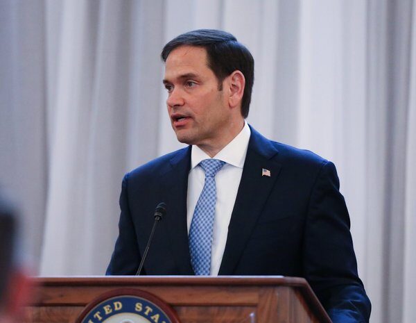 Головна 57 Марко Рубіо шокований: Чому Трампа не вітають за мирні кроки?