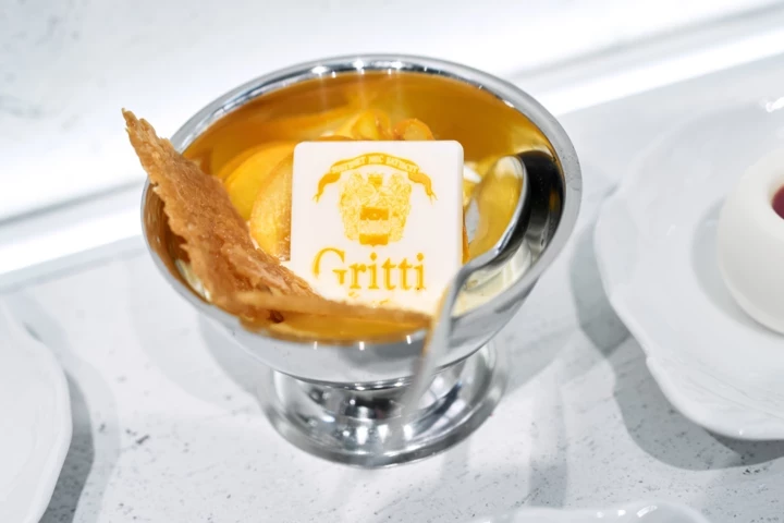 Розкрий магію ванілі: два нові аромати, що зачаровують з першої ноти8