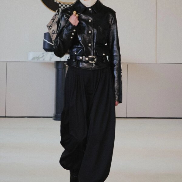 Ретрокапелюх 60-х: тріумфальне повернення модного&hellip;