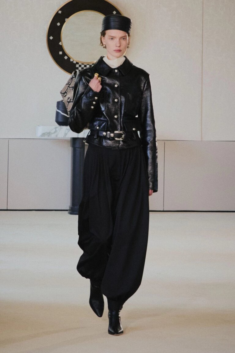 Ретрокапелюх 60-х: тріумфальне повернення модного символу у 2026 році 6 Ретрокапелюх 60-х: тріумфальне повернення модного символу у 2026 році 6