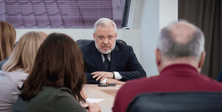 Галущенка затримано: чи готують ексміністру підозру? 34 Галущенка затримано: чи готують ексміністру підозру? 5