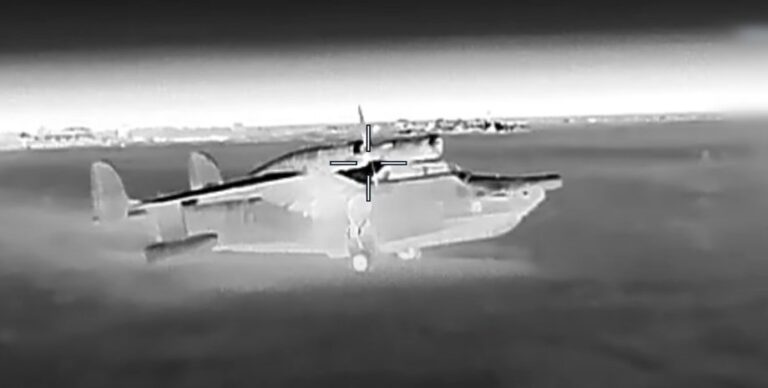 ЗСУ завдають нищівних ударів: два літаки, РСЗВ та кораблі РФ припинили існування 12