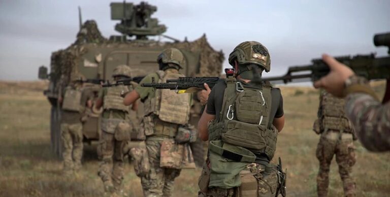 Командир ЗСУ розкрив причини невдачі контрнаступу 2023, звинувативши вище керівництво. 11 Командир ЗСУ розкрив причини невдачі контрнаступу 2023, звинувативши вище керівництво. 10