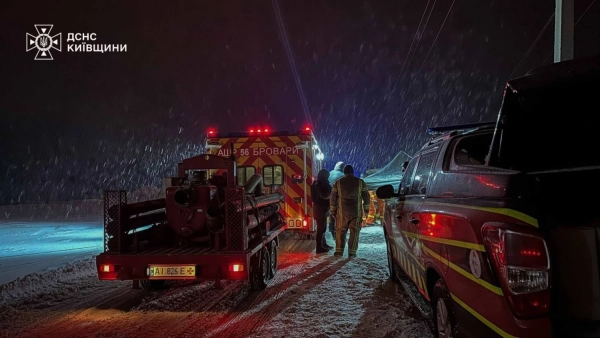 Безпілотники атакували склад Roshen у Яготині: сталася масштабна пожежа 9
