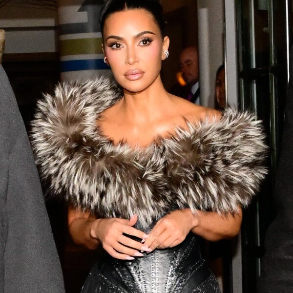 Головна 55 Чи розквітло кохання між Кім Кардаш’ян та Льюїсом Гемілтоном?