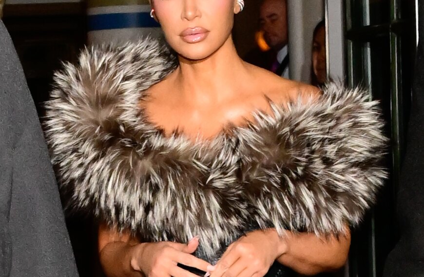 Головна 95 Чи розквітло кохання між Кім Кардаш’ян та Льюїсом Гемілтоном?