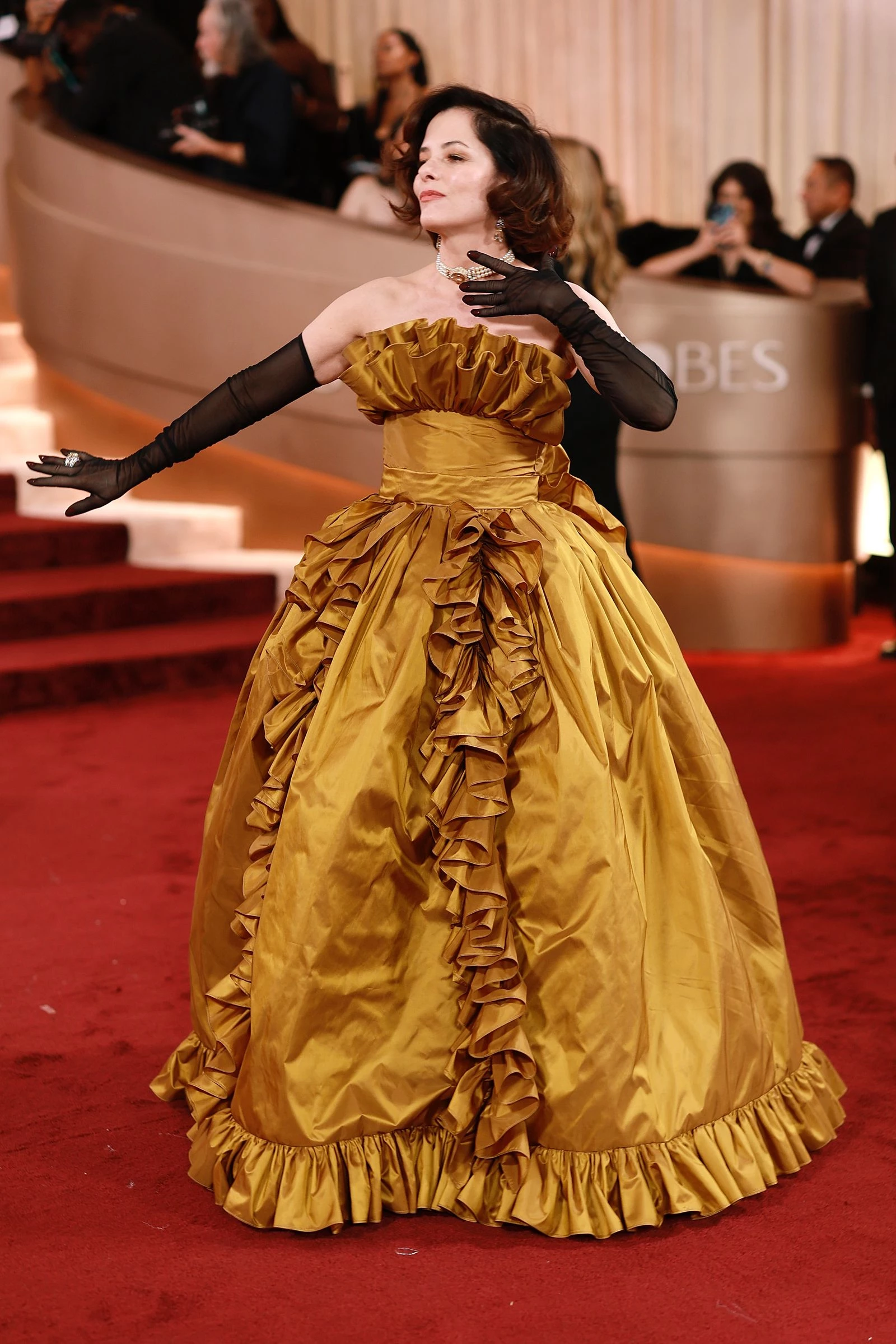 Паркер Поузі на церемонії 3