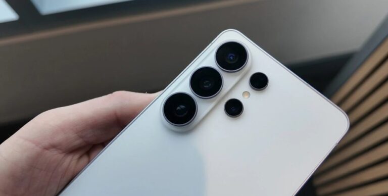 Samsung розкриває Galaxy S26 Ultra: 200Мп камера, екран, що захищає від шпигунства 8 Samsung розкриває Galaxy S26 Ultra: 200Мп камера, екран, що захищає від шпигунства 7