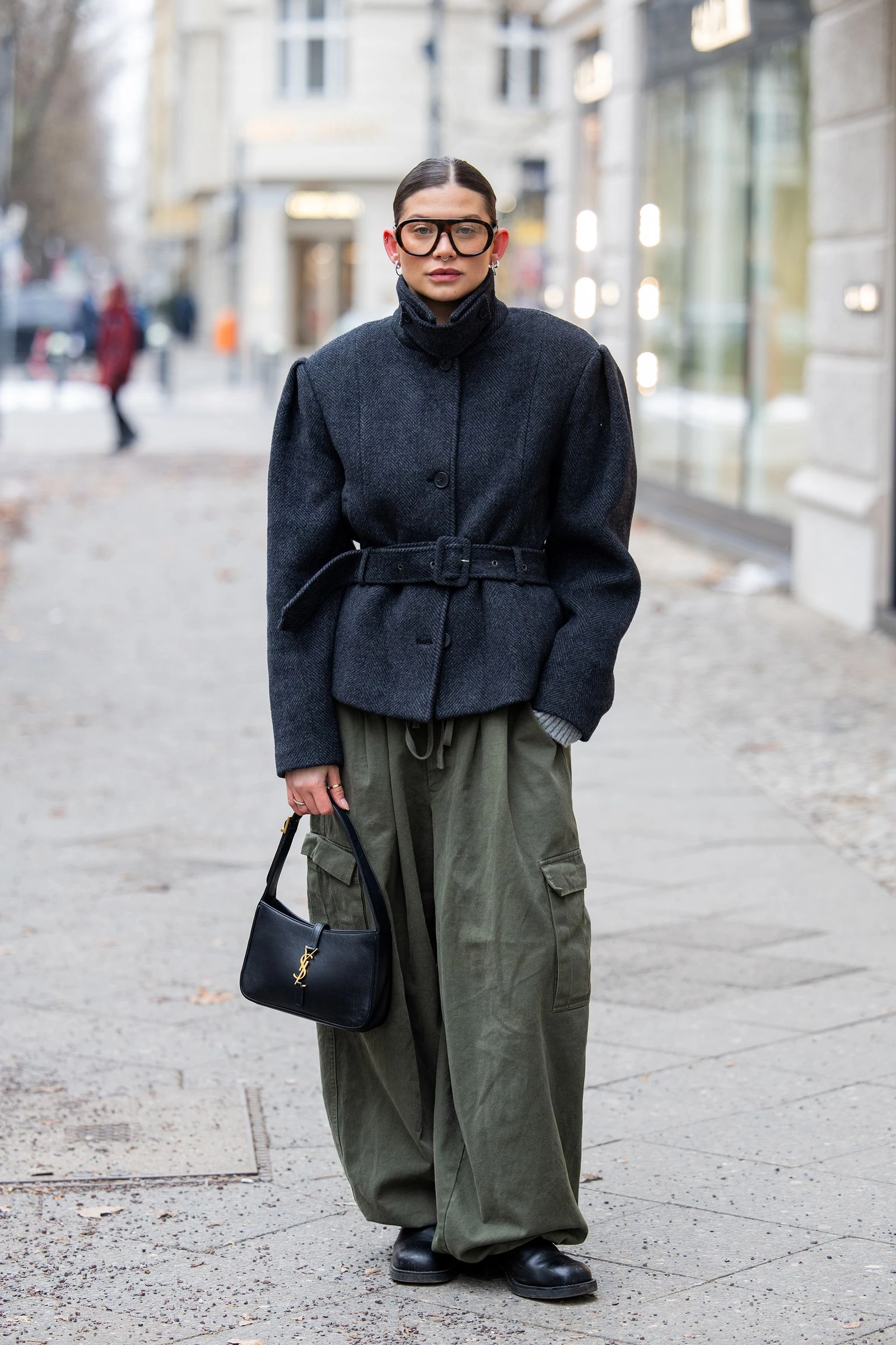 Карго повертаються: стильне втілення трендів 2000-х для вашого гардеробу 2026 року 7 Карго повертаються: стильне втілення трендів 2000-х для вашого гардеробу 2026 року0