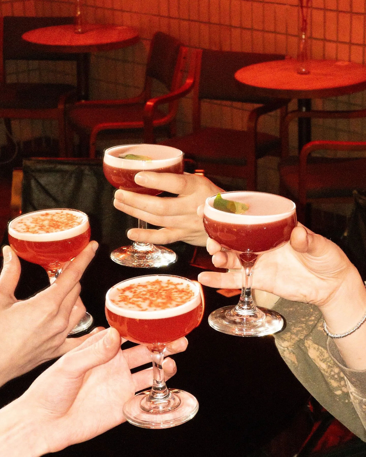 Смачні заклади Одеси, Львова та Києва розташовані у підвальних приміщеннях. Можете не переривати свій гарний момент