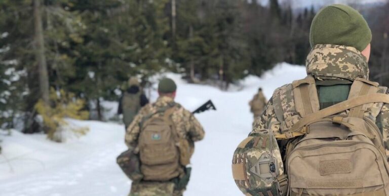 Дніпропетровщина: Бійці «Айдару» під потужним ударом — підрозділ дає свою реакцію 13 Дніпропетровщина: Бійці «Айдару» під потужним ударом — підрозділ дає свою реакцію 9