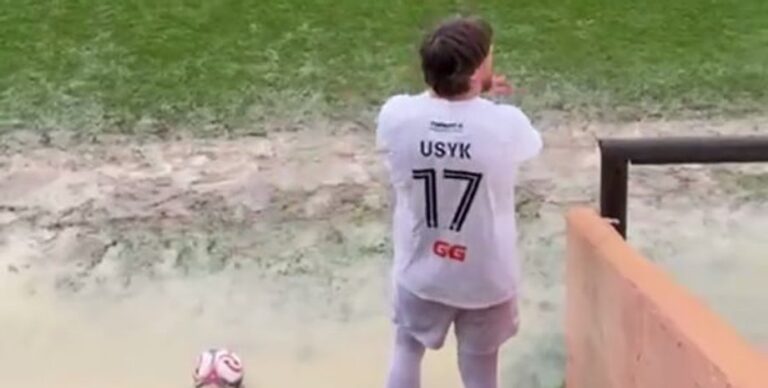 Олександр Усик дебютував у футболі: як екс-чемпіон світу грав за «Полісся» 1