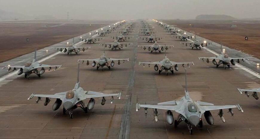 Головна 95 Українська ескадрилья F-16: льотчики з усього світу вступають у бій