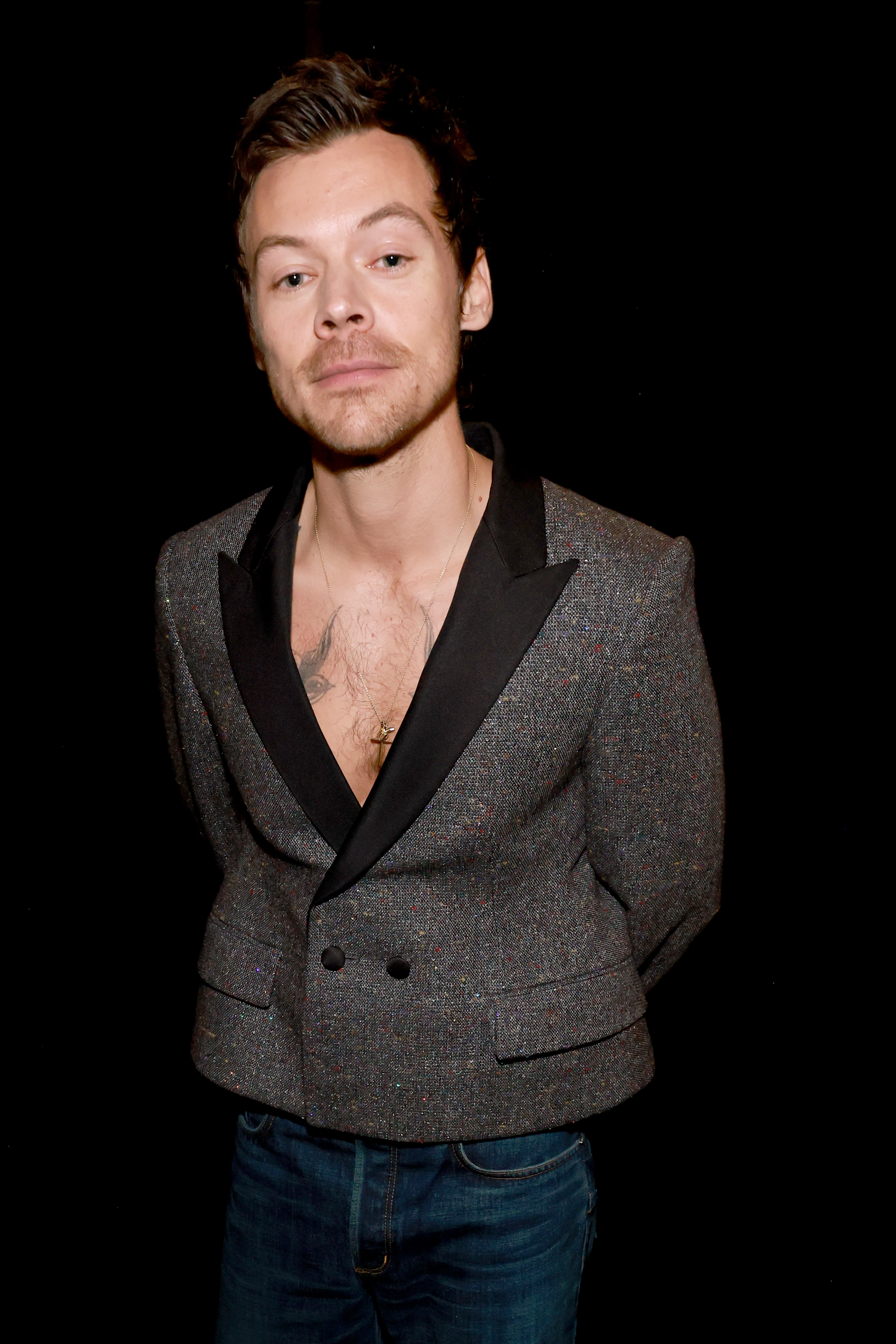 Гаррі Стайлз знову диктує моду: українці в захваті від його нових образів0