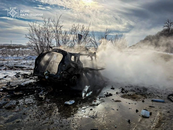 Російський дрон атакував "швидку" на Харківщині: загинула медпрацівниця 14