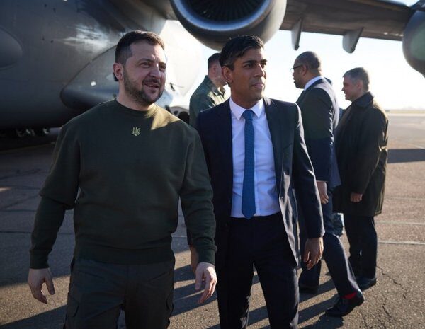 Головна 83 Ріші Сунак долучився до команди Зеленського: експрем’єр Британії допоможе відбудувати…