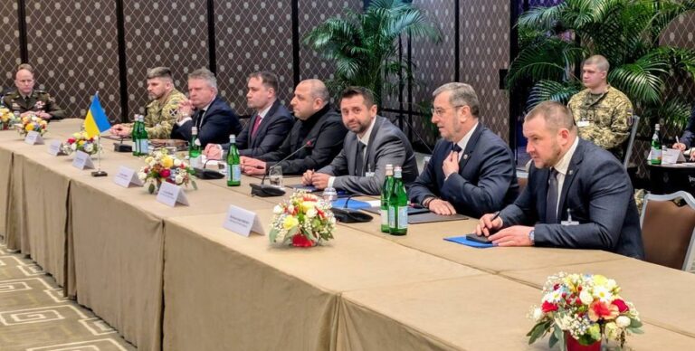 Женевські переговори: результати двосторонньої зустрічі за 2 години — подробиці 11