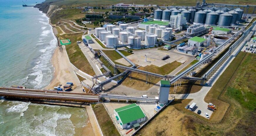 Головна 93 СБУ знищила ключовий об’єкт РФ: потужні вибухи на терміналі Тамані