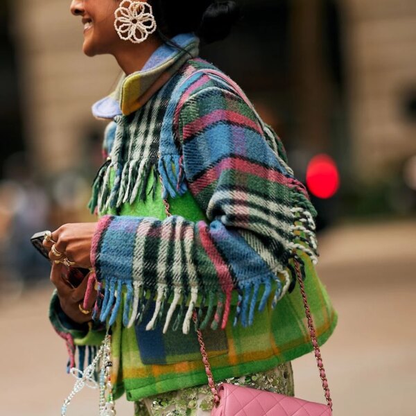 Головна 75 Знайдіть ідеальний колір для вашого стилю: найактуальніші відтінки сезону вже…