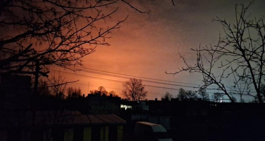 Українські дрони атакували морський порт Усть-Луга: масштабна пожежа на території РФ