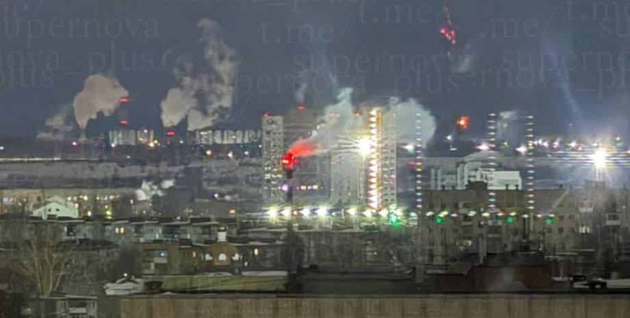 Безпілотники атакували Саратов: понад 15 вибухів спричинили відключення електроенергії — відео 2