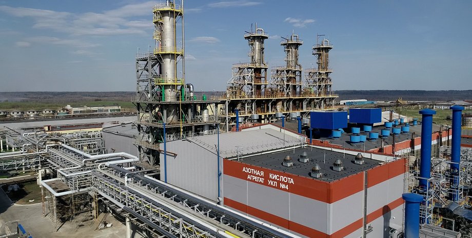 Дрон атакував завод "Акрон": вибухи у Великому Новгороді. 4