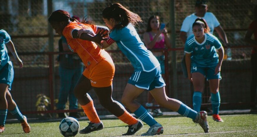Іранські футболістки знайшли притулок в Австралії: гравець розкрила деталі переїзду
