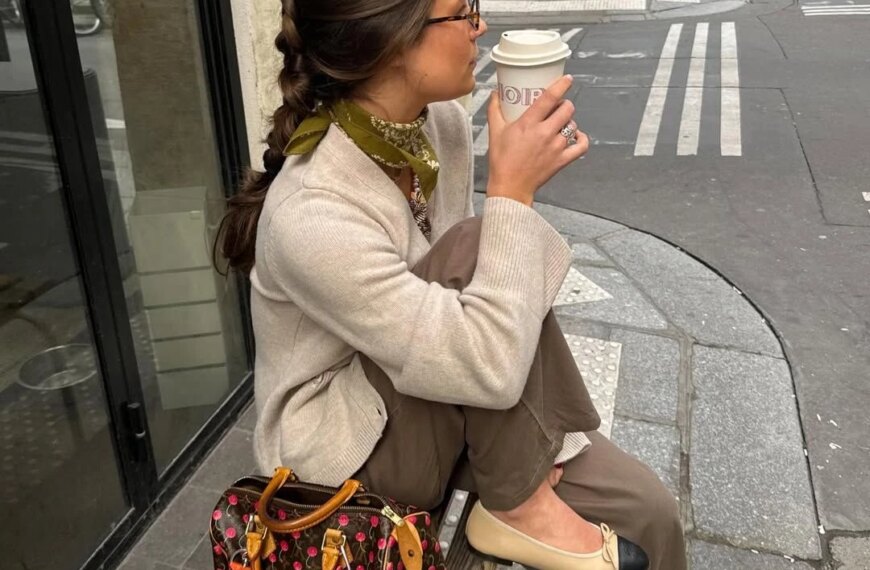 Головна 106 Бандана на шиї: осідлайте ковбойський тренд сезону!