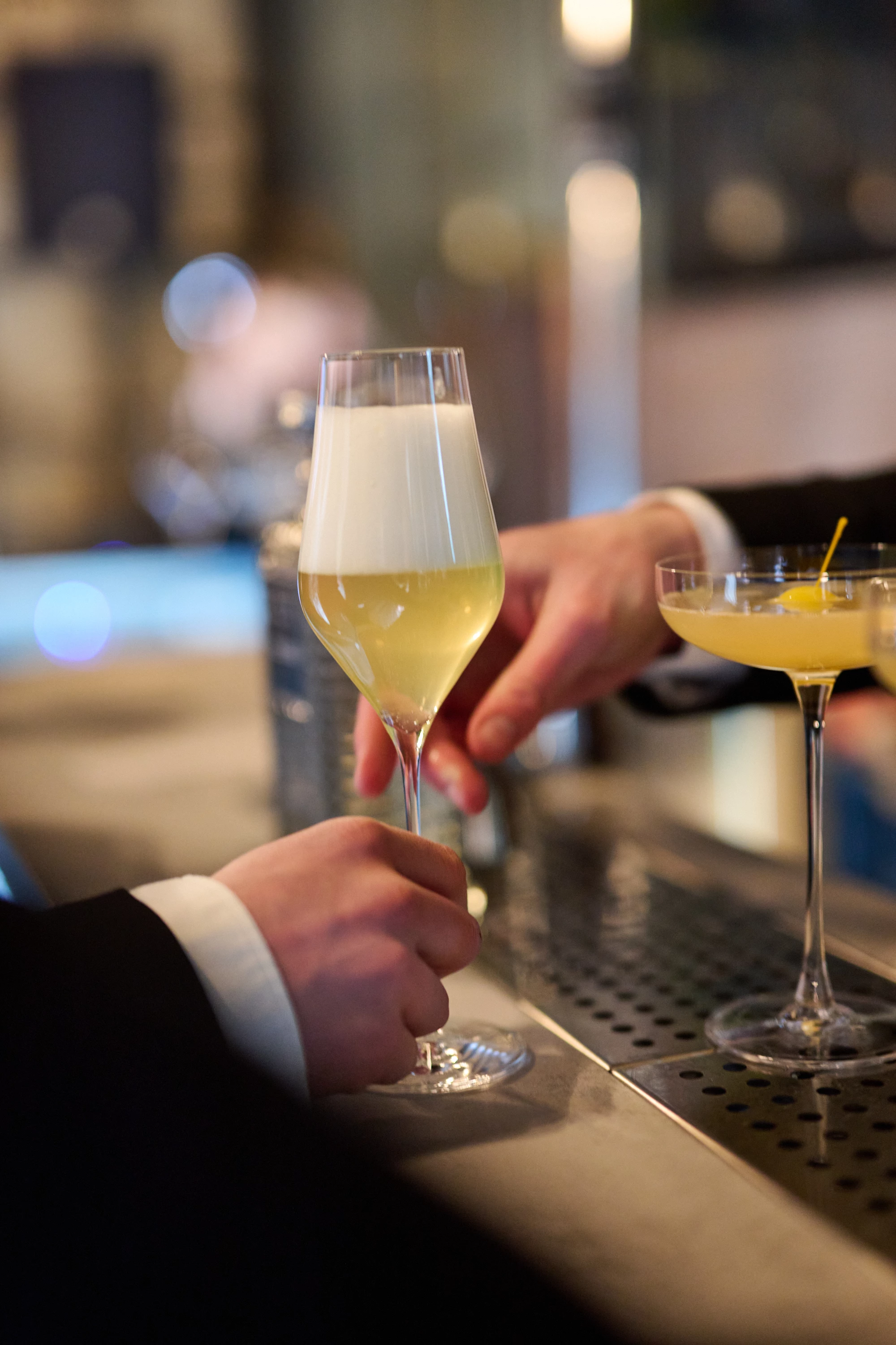 Vogue Ukraine презентував нове видання: розкрито секрети весняного номера165